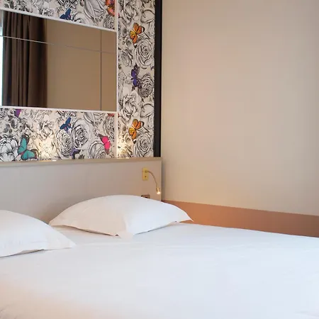 Brit Hotel Nantes La Beaujoire - L'Amandine-3